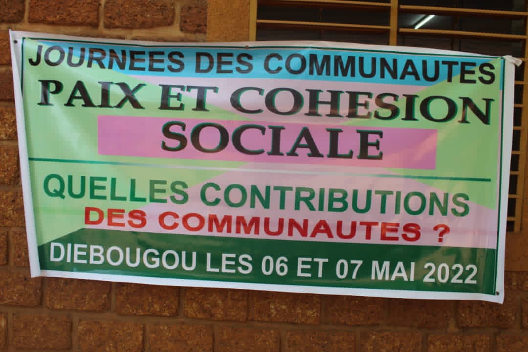 MCCAT_BF's tweet photo. Promotion du dialogue social: le MCCAT à travers la Direction Provinciale en charge de la Culture des Arts et du Tourisme de la province de la Bougouriba, en collaboration avec le groupe d'action Cluster, organise du 6 au 7 mai 2022, les journées des communautés, à Diébougou. https://t.co/LxfaBugPnj