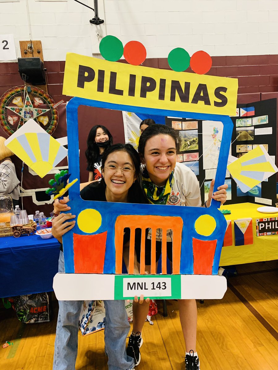#Multiculturalnight2022 was a success! We celebrated our diverse school community with music, delicious food and entertainment. #diversity <a href="/SummitSchoolsNJ/">Summit Public Schools</a>