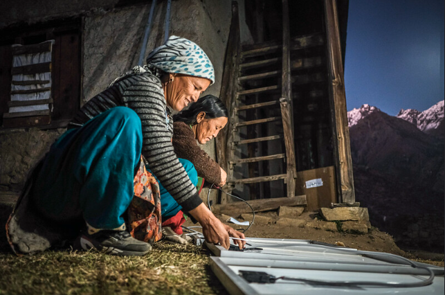 Since 2016, SGP has granted a total of 13 Global &amp; National #IndigenousPeoples Fellowships to emerging #Indigenous leaders from around the world: ow.ly/xyHN50IYJKz 
#30yearsofaction 
#WeAreIndigenous
