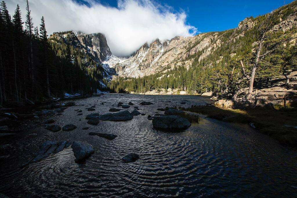 VisitFtCollins's tweet photo. Only 35 miles from Rocky Mountain National Park, Fort Collins is the perfect basecamp for your trip into one of the country's most beautiful national parks. Photo: @rockynps
#VisitFtCollins #VisitFortCollins #ColoradoLive https://t.co/yhXU5DLegE https://t.co/iweM7mKujj