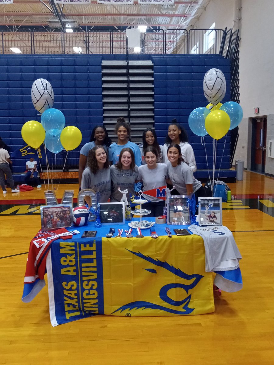 ManvelVBall's tweet photo. We were so happy to be able to celebrate our girl Morgan Sellers and congratulate her as she signed today to attend University of A&amp;M Kingsville!!! We are so proud of the player and individual you have become. We look forward to watching you play next year! https://t.co/aXr8NpHfO7