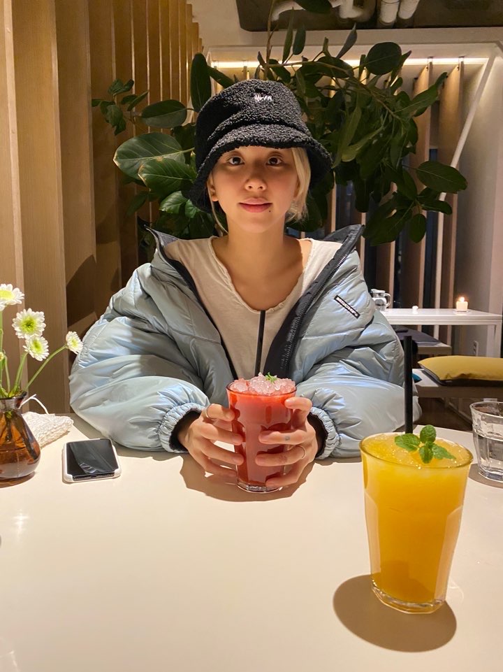 scydinamicas's tweet photo. 🦝 – Chaeyoung brand reputation! 🍓

Deberán hacer un hilo completando la plantilla + los # de br de chaeyoung, recuerden cambiar su ubicación a corea del sur. 

트와이스 채영 #채영 #CHAEYOUNG @JYPETWICE https://t.co/ZYK859ZCE3