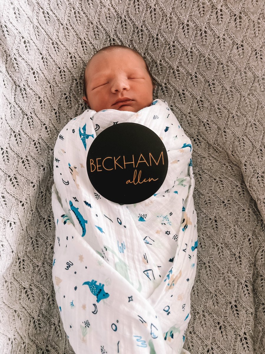 ajroy6409's tweet photo. Beckham Allen Stemper 💙

05.05.22 | 11:23 PM | 6 lbs 13 oz | 20 in https://t.co/GKd3CqWCUY