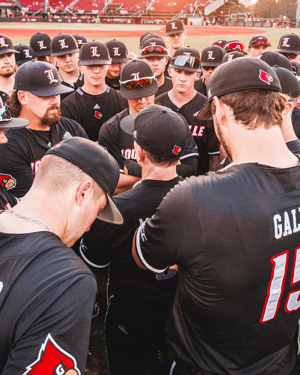 Black on black.

#GoCards