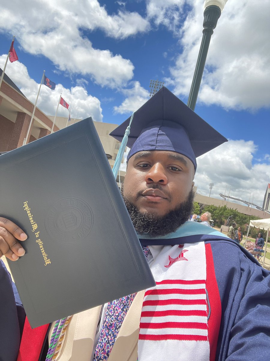 Once you become fearless, life becomes limitless. #MasteredIt

Kam’ron Bracey, M.Ed.