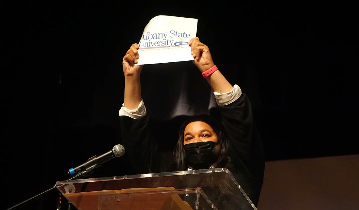 myfnn's tweet photo. Tuesday, May 3, 2022: Friendship Collegiate Academy Seniors Commit to the College of their Choice At Signing Day. #ClassOf2022 #college
#CollegeSigningDay https://t.co/mUFLmmr9JW