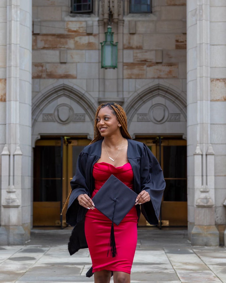 amedz_'s tweet photo. many dream, some try, i achieved 

5/1/22 - I graduated from the University of Pittsburgh summa cum laude with a BA in Linguistics and Minors in Africana Studies &amp; Neuroscience https://t.co/DVMwyaqijj