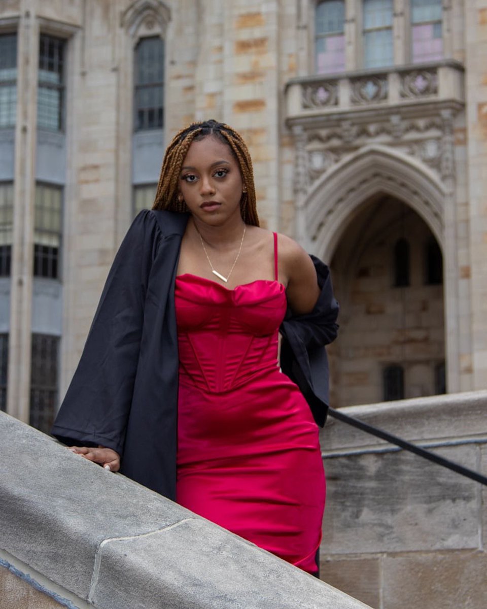 amedz_'s tweet photo. many dream, some try, i achieved 

5/1/22 - I graduated from the University of Pittsburgh summa cum laude with a BA in Linguistics and Minors in Africana Studies &amp; Neuroscience https://t.co/DVMwyaqijj