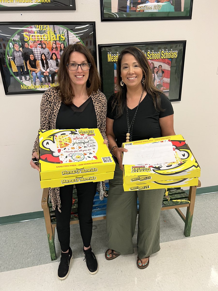 MsVictoriatn's tweet photo. Thank you Morristown Pediatric Dentistry for recognizing the hard work of educators and the special pizza lunch! It was a hit! https://t.co/cL3eBJWKgP