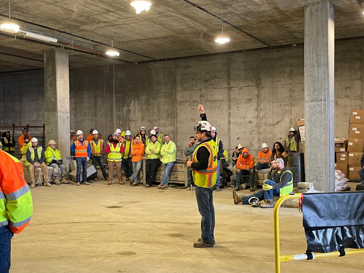 pmg_safety's tweet photo. Several hundred workers trained and geared up to prevent falls in the workplace.   Thank you to everyone who invited our Team on-site to take part in the National Safety Stand-DownTo Prevent Falls in Construction.

#StandDown4Safety #heightsafetysimplified #360degreeheightsafet https://t.co/GIAqZIIn0z