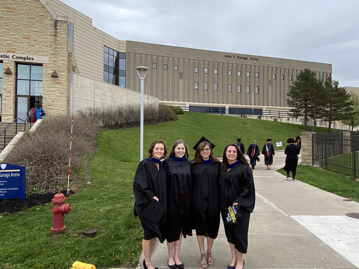 rjyoung1917's tweet photo. Congratulations @addison_young3 on receiving your Master’s.  We are so proud of all you have overcame to get here!  #UToledo22 https://t.co/GrUfu0dmmm