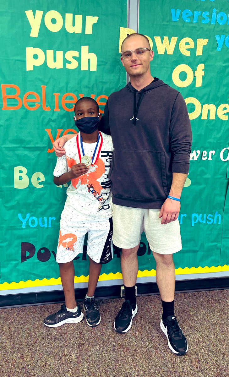 silvercityKCK's tweet photo. We have a STAR 🌟 in our midst and we are BIG excited about it! 5th Grader, Ali Abdirahman, ran faster than our Superintendent @astubblefield7 in our 2-mile run today and placed 2nd of all 400 runners! We are all very proud of him! #RUFTA https://t.co/7bcGKttEAK