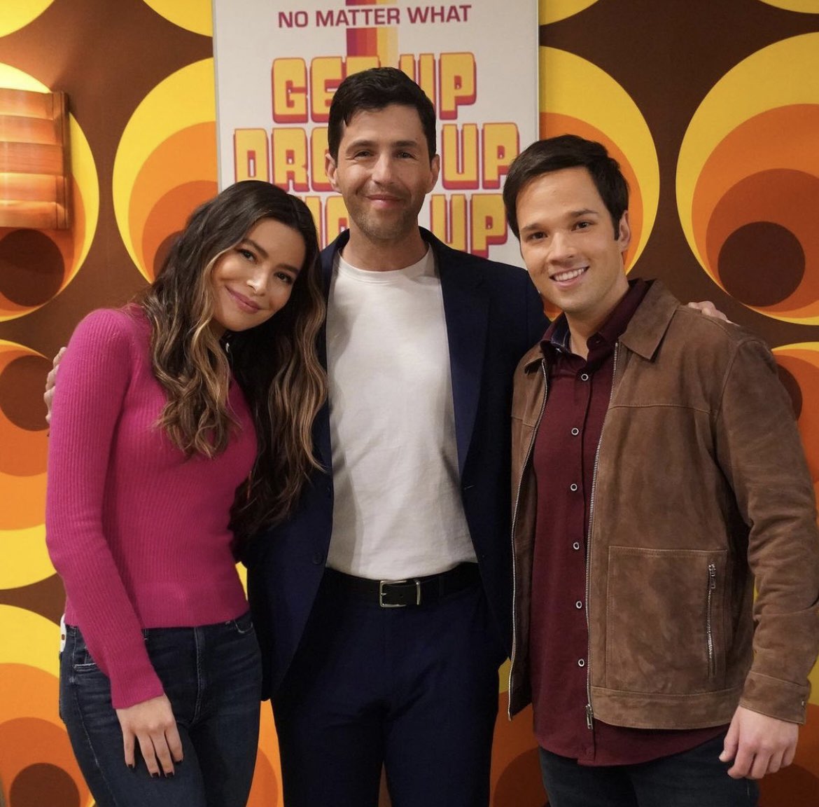 Miranda Cosgrove (@MirandaCosgrove)  X