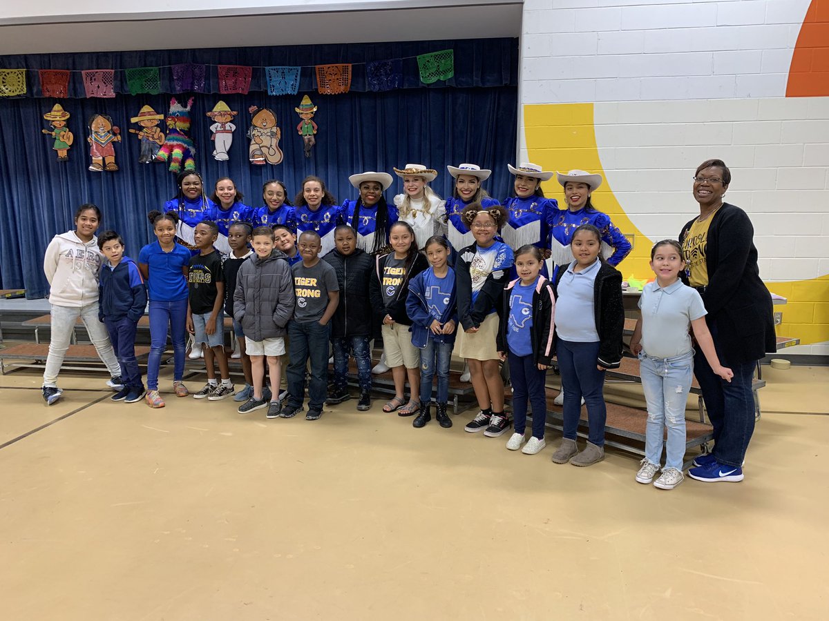 Principal Murdock and students basking in the moment  from our visit with the talented Calicos of CISD at Carroll Elementary!