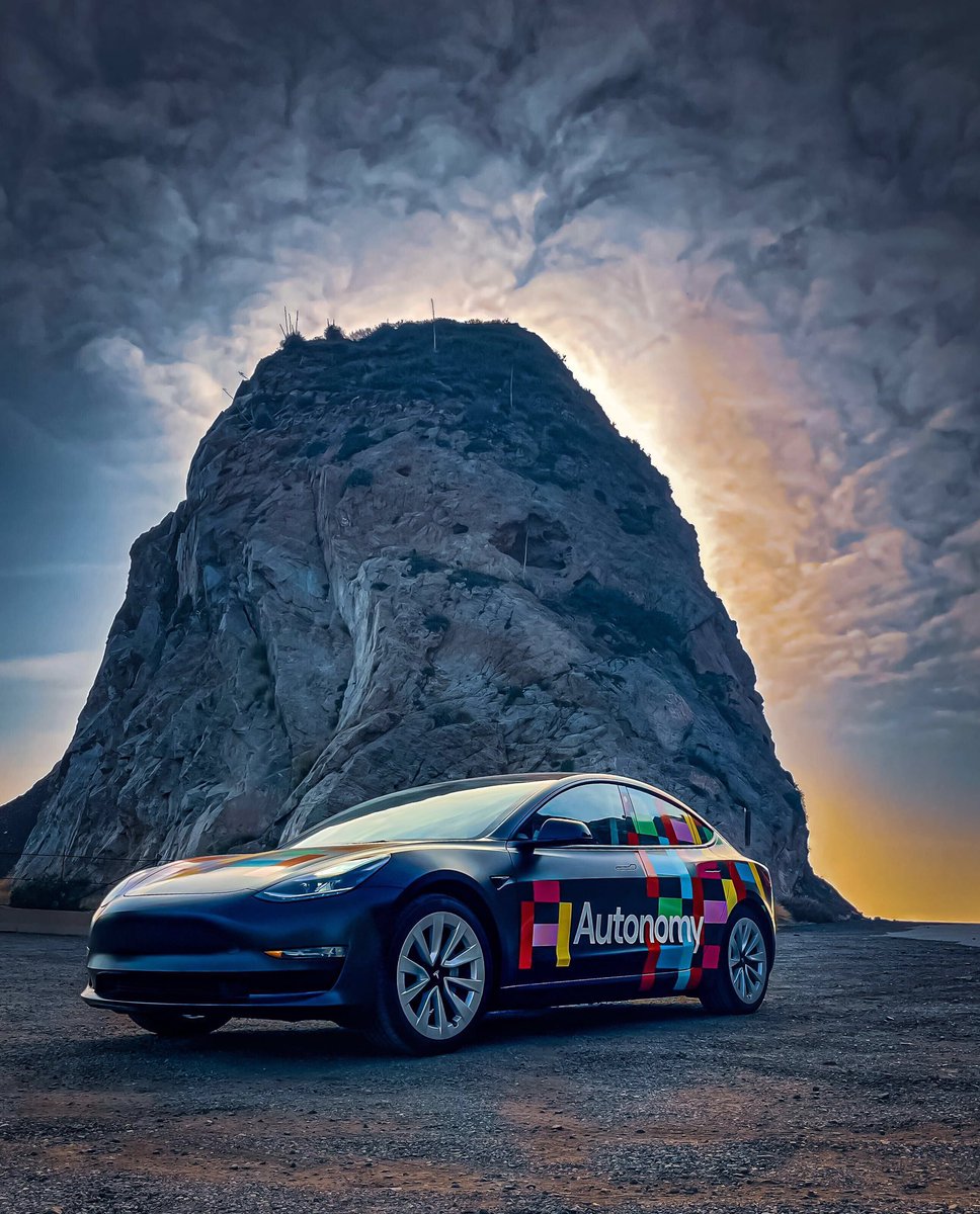 drive_autonomy's tweet photo. Who else is ready for a weekend getaway? Bonus points if you can identify where this photo was taken. #DriveAutonomy https://t.co/cijAUS7Jfy