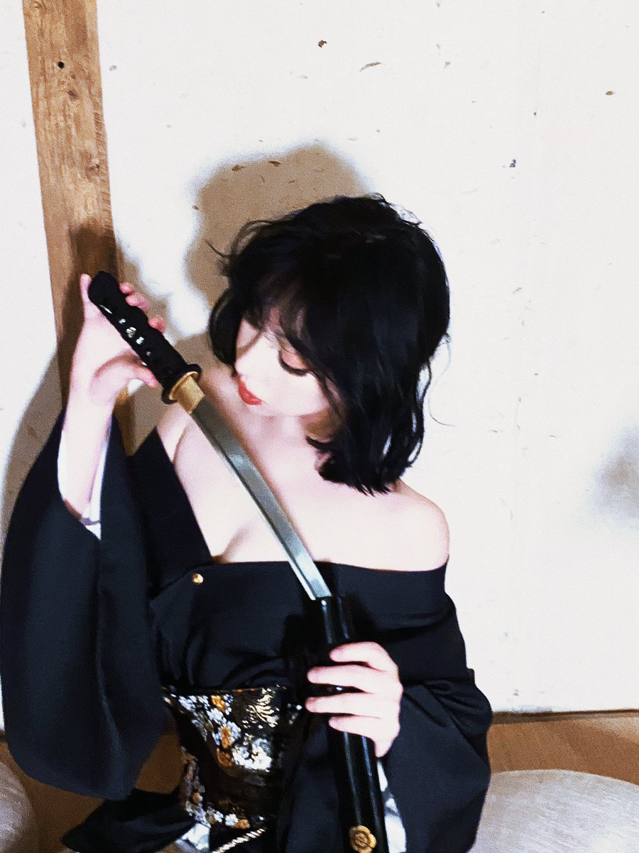 DeadBarbieeeee's tweet photo. 和服👘 https://t.co/5NtW39vpja
