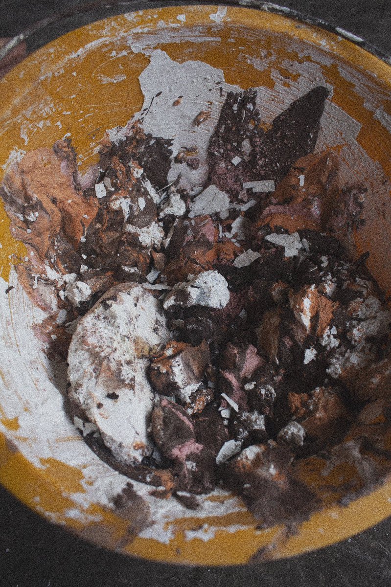 The painting:              The palette: