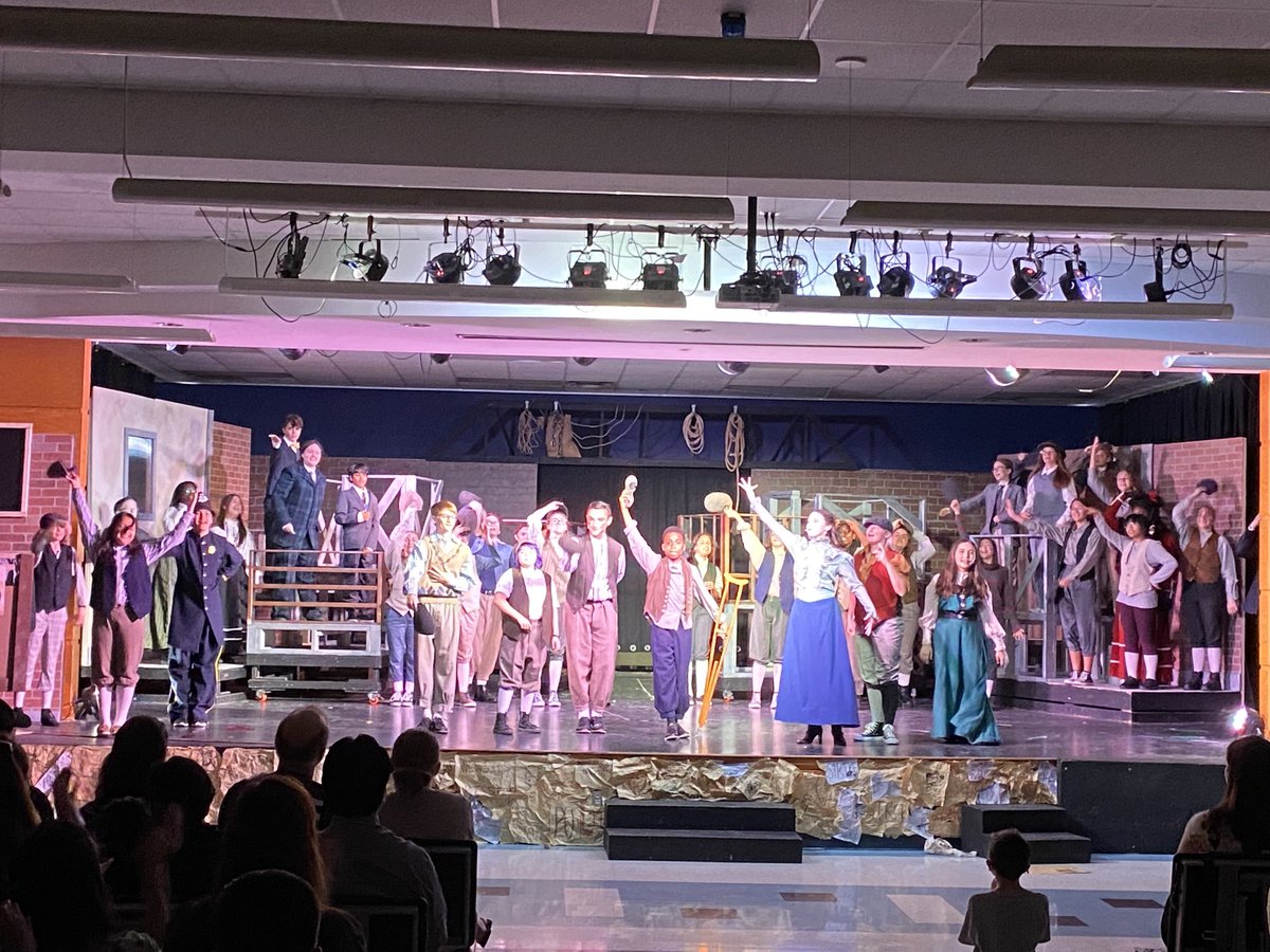 Newsies Jr was amazing!!!  If you missed it, you’ve got one more chance to see it tomorrow night at 7 PM.