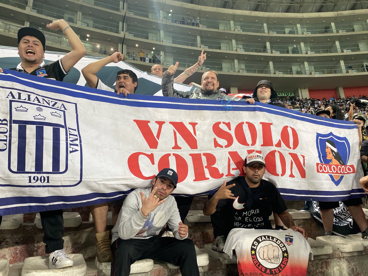 Lvcho's tweet photo. @CSDColoColo @ejvalladares @matcamachor @ClubALoficial https://t.co/KKCep4XyJF