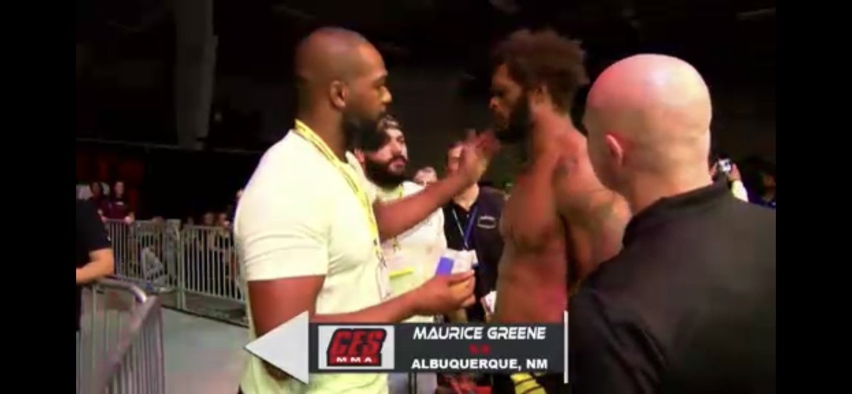 MTMiller8's tweet photo. #CES68 interesting to see @JonnyBones in the corner of Maurice Greene tonight https://t.co/VYZTVJ39ir