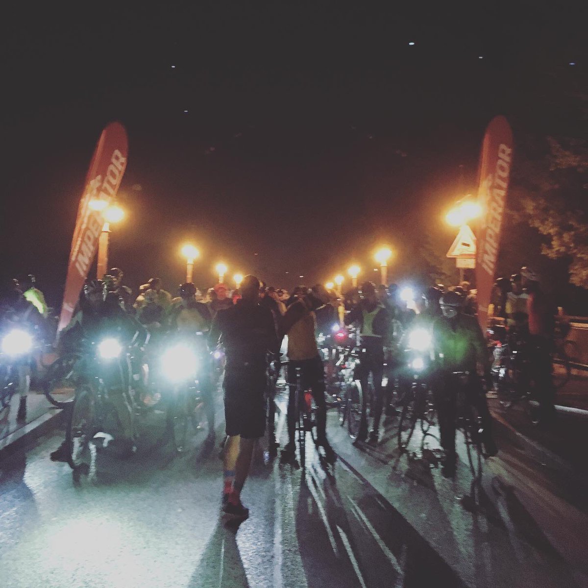 witoorbikenight's tweet photo. Ogni volta come la prima volta: è iniziata la settima #RandoImperator! Partiti da Monaco alle 4.30 https://t.co/lojhGDKkhP