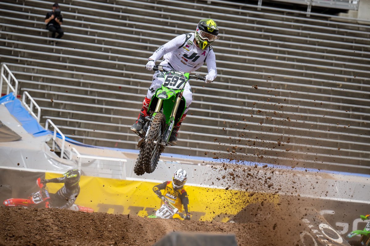 KKeefer120's tweet photo. what about this? @kaybooz @pulpmx https://t.co/nS6bwhIvDU
