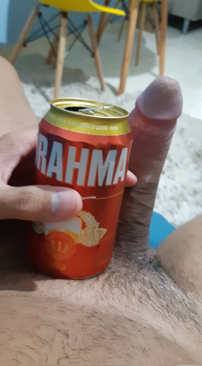 H85Df's tweet photo. Bora sextar? Sextou! 

#BoaNoite #sextou #tomaruma #cerva #gelada #boydf #PauDuro https://t.co/BFOgan1RX6