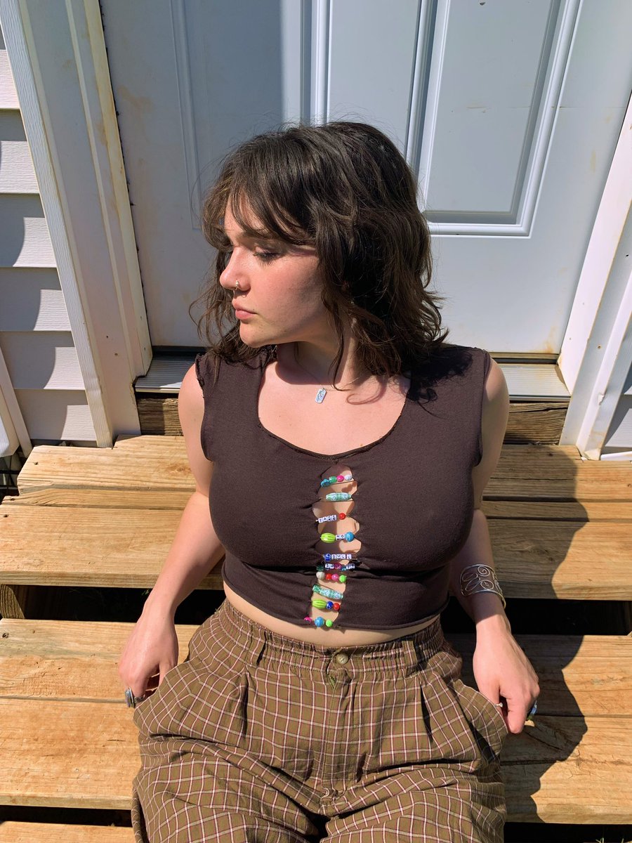 MadisonYellow's tweet image. made a shirt today with my motto for the year &amp;lt;3