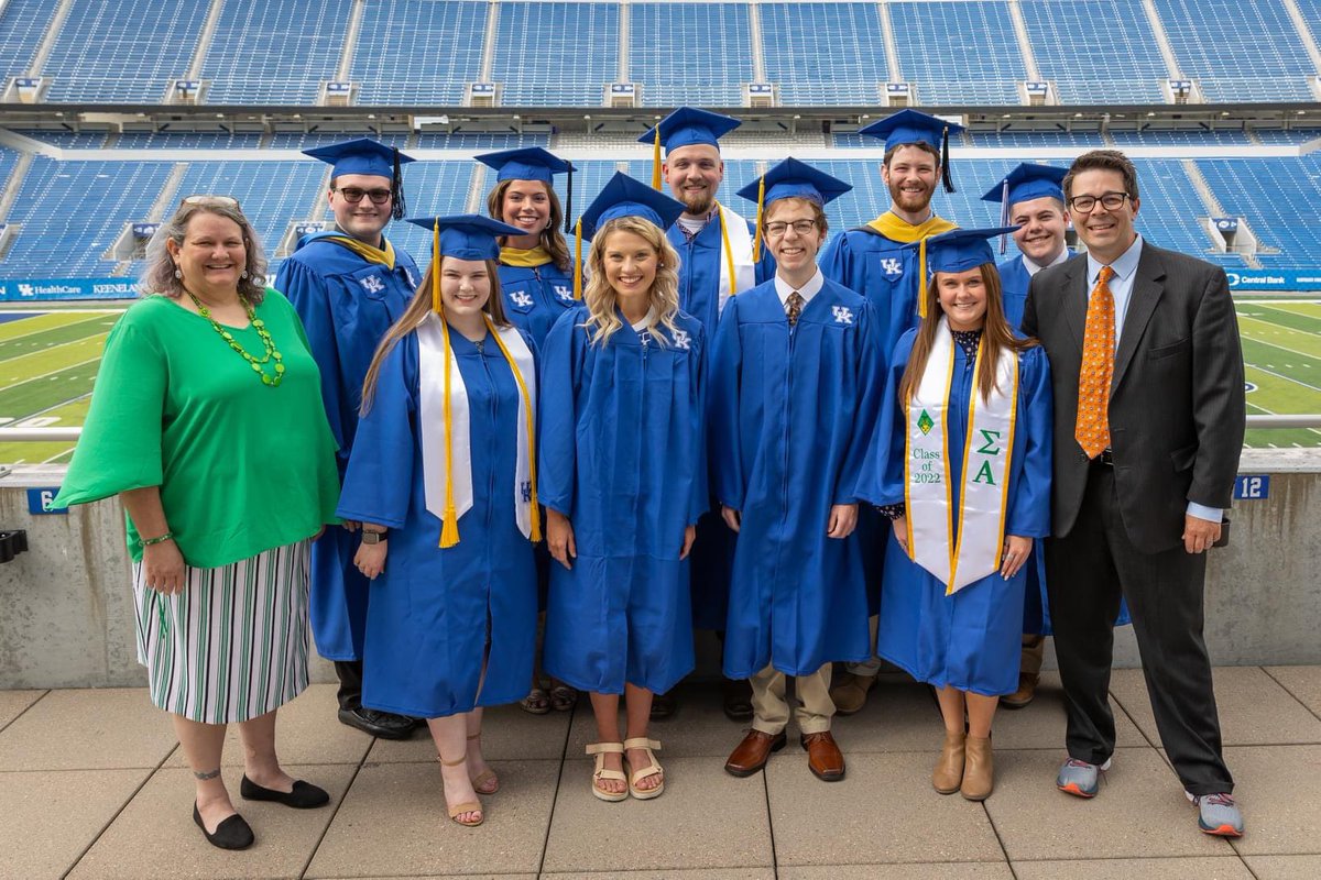 UKAgEd's tweet photo. Not sure if #aimukaged should be sad 😭 or ecstatic 🥰 for the class of 2022 as they walked their last step as a student at the University of Kentucky today. We know they are going to bring a wave of positivity, impact, and change to the agriculture industry.
Best of luck!!👩🏽🎓👨🏼🎓 https://t.co/F1tC0Jxqur