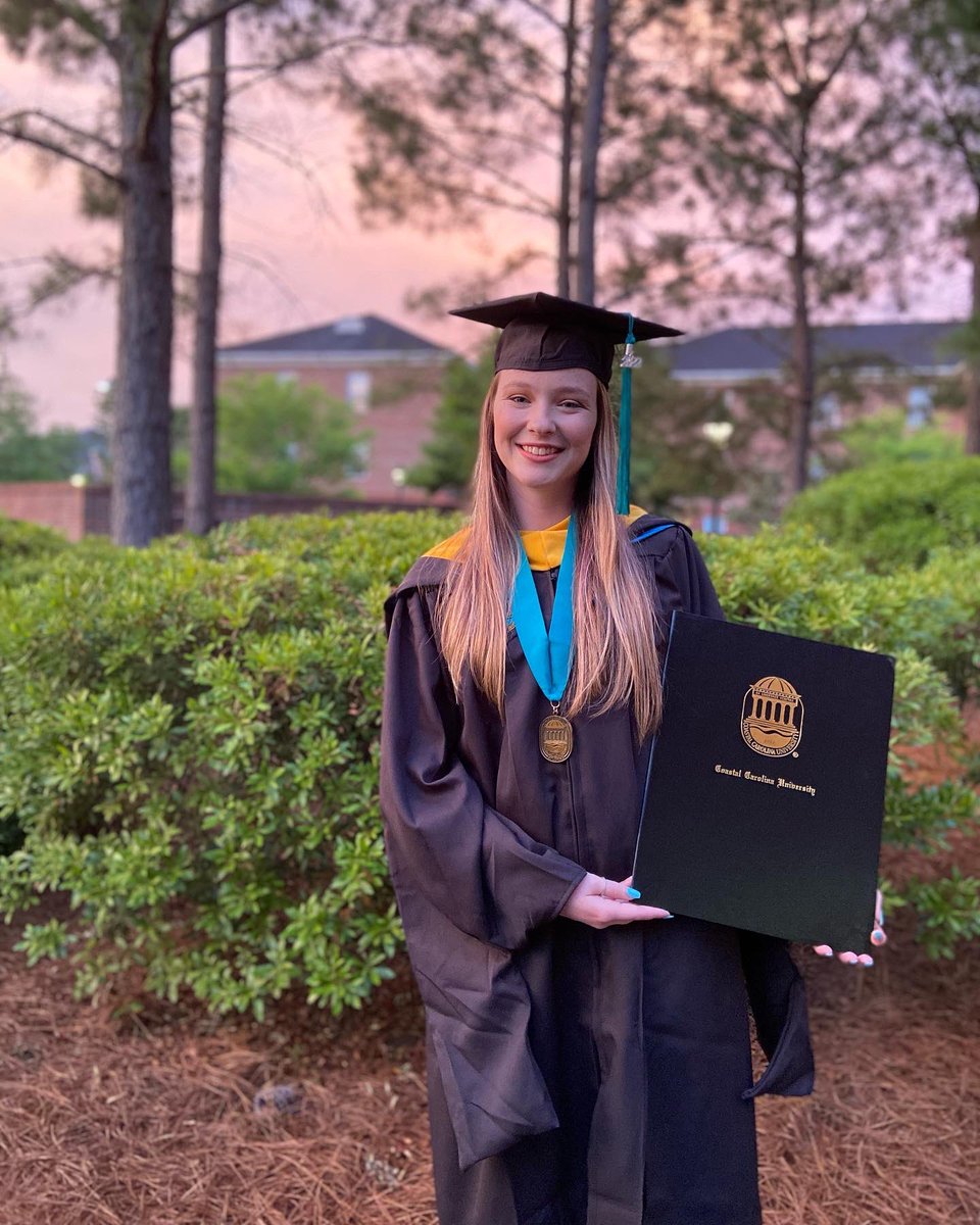 sarah_wessinger's tweet photo. ☑️B.S. Marine Science 
☑️M.S. Coastal Marine Wetland Studies 
◽️Ph.D. Atmospheric Science 

See you soon Texas A&amp;M for that last degree 🤩 https://t.co/fpDTFPH9yh