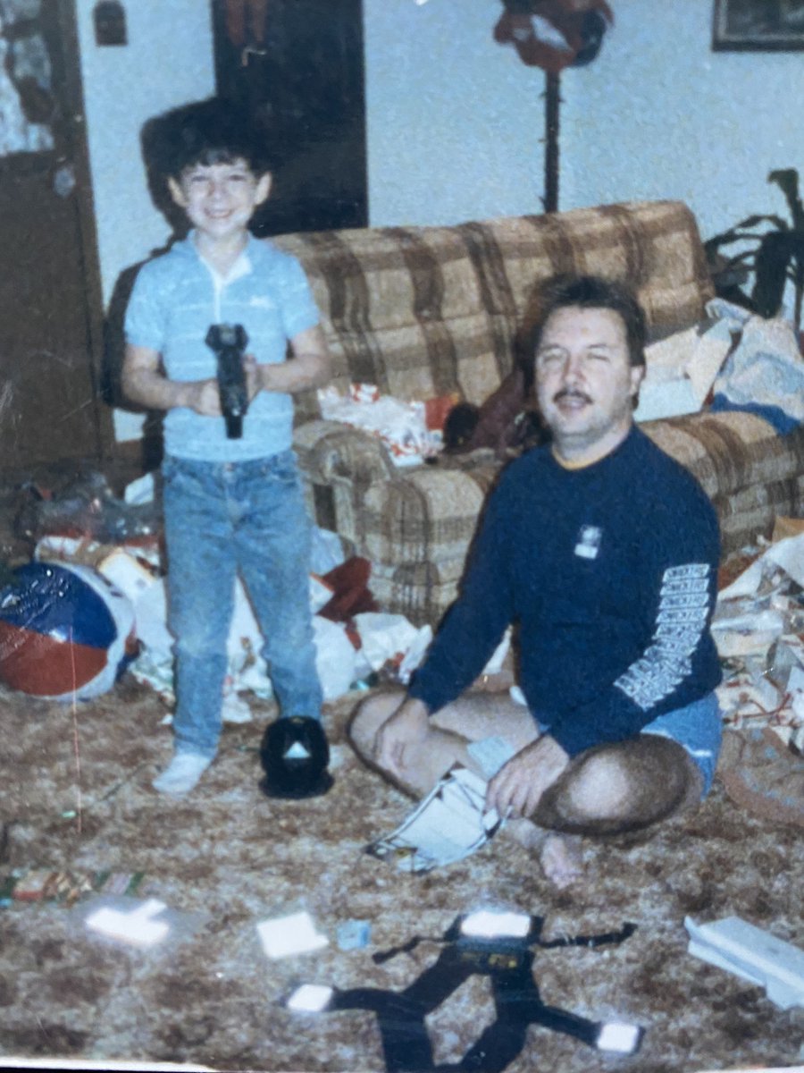 AwesomeTexaz's tweet photo. One word…LIVE! #RUST https://t.co/dyol1sQFl2 #meanddad 🔴 https://t.co/GpzpdwyjUs