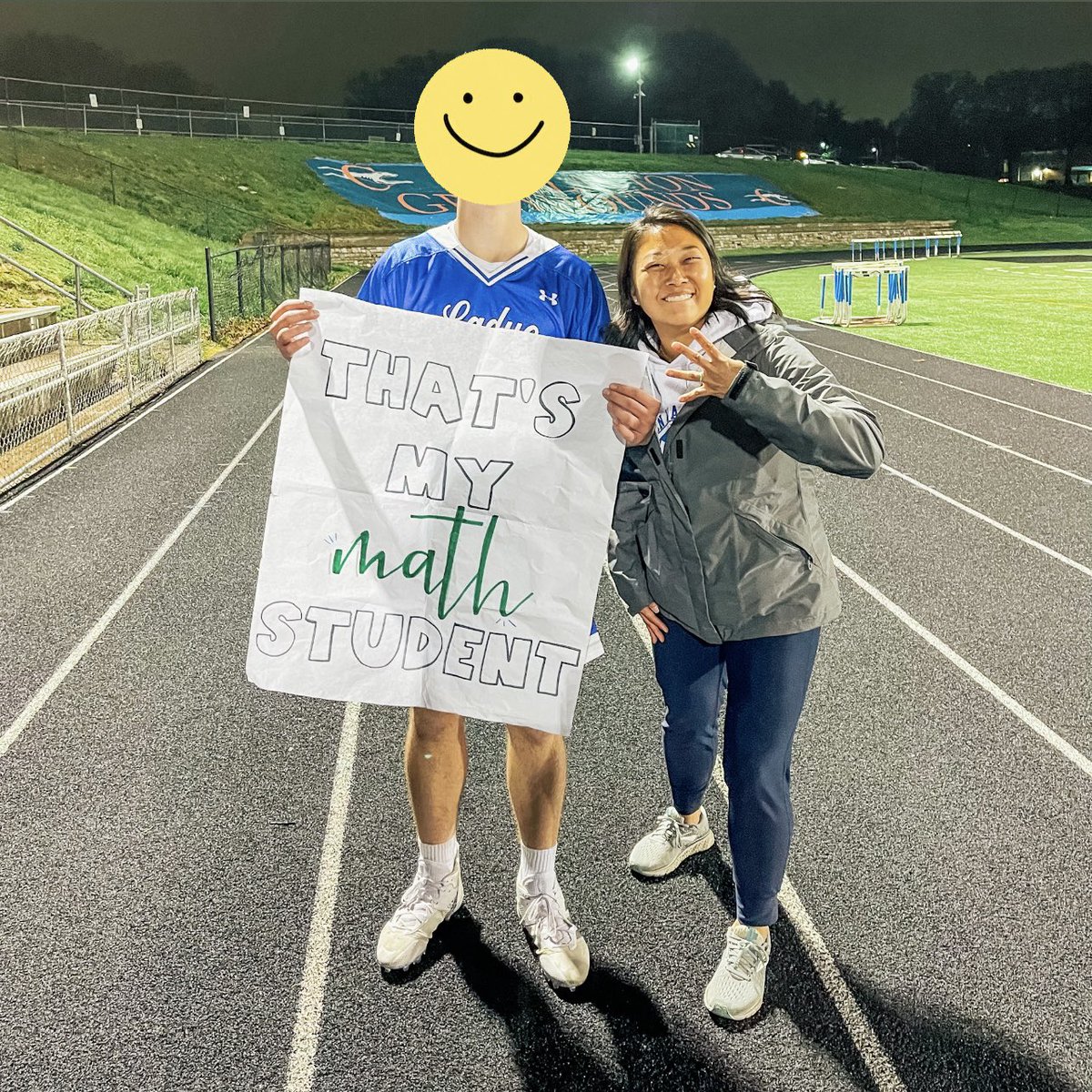 mathymindset's tweet image. favorite part of my job is cheering on my students outside of my math classroom!
#ITeachMath #ITeachSecondary #mtbos #TeachersOfInstagram #LoveKidsLoveMath #MathAtLadue