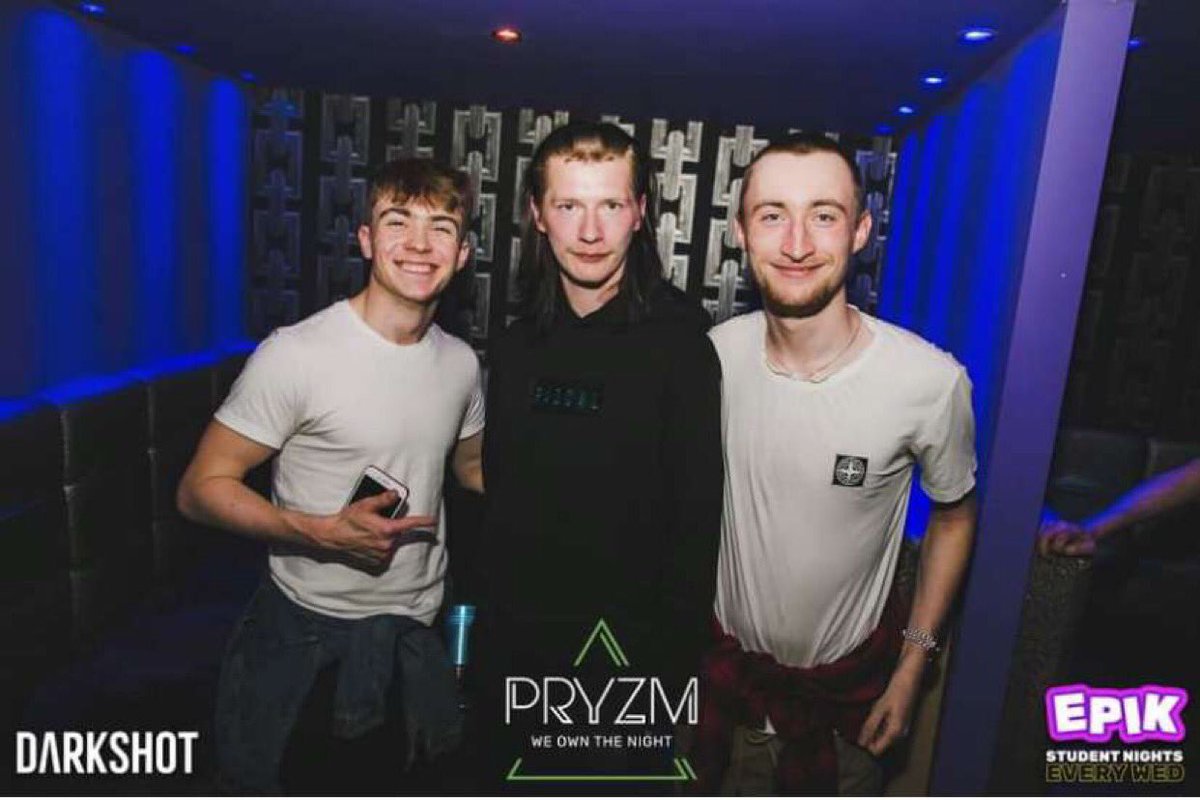 BallocksPodcast's tweet photo. Also, we met @CalTheDragon! Fancy coming on, Cal? 👀 https://t.co/nWDmlFDJbe