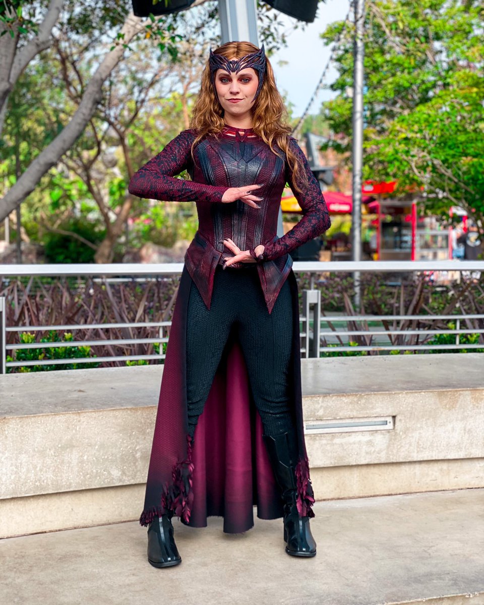 wandaslizzie's tweet photo. SCARLET WITCH IS FINALLY AT AVENGERS CAMPUS I PRAYED FOR TIMES LIKE THIS https://t.co/OdwSMhwzbf