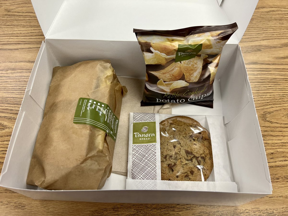 Thanks Barrett Principal Han <a href="/CatherineHanAPS/">Catherine Han</a> and AP Littman <a href="/KWBLittman/">Amin Littman</a> for lunch from Panera for Teacher Appreciation Week! I feel appreciated and happy to be a part of the #KWBPride community #ThankAPSTeachers <a href="/APSVirginia/">Arlington Public Schools</a>