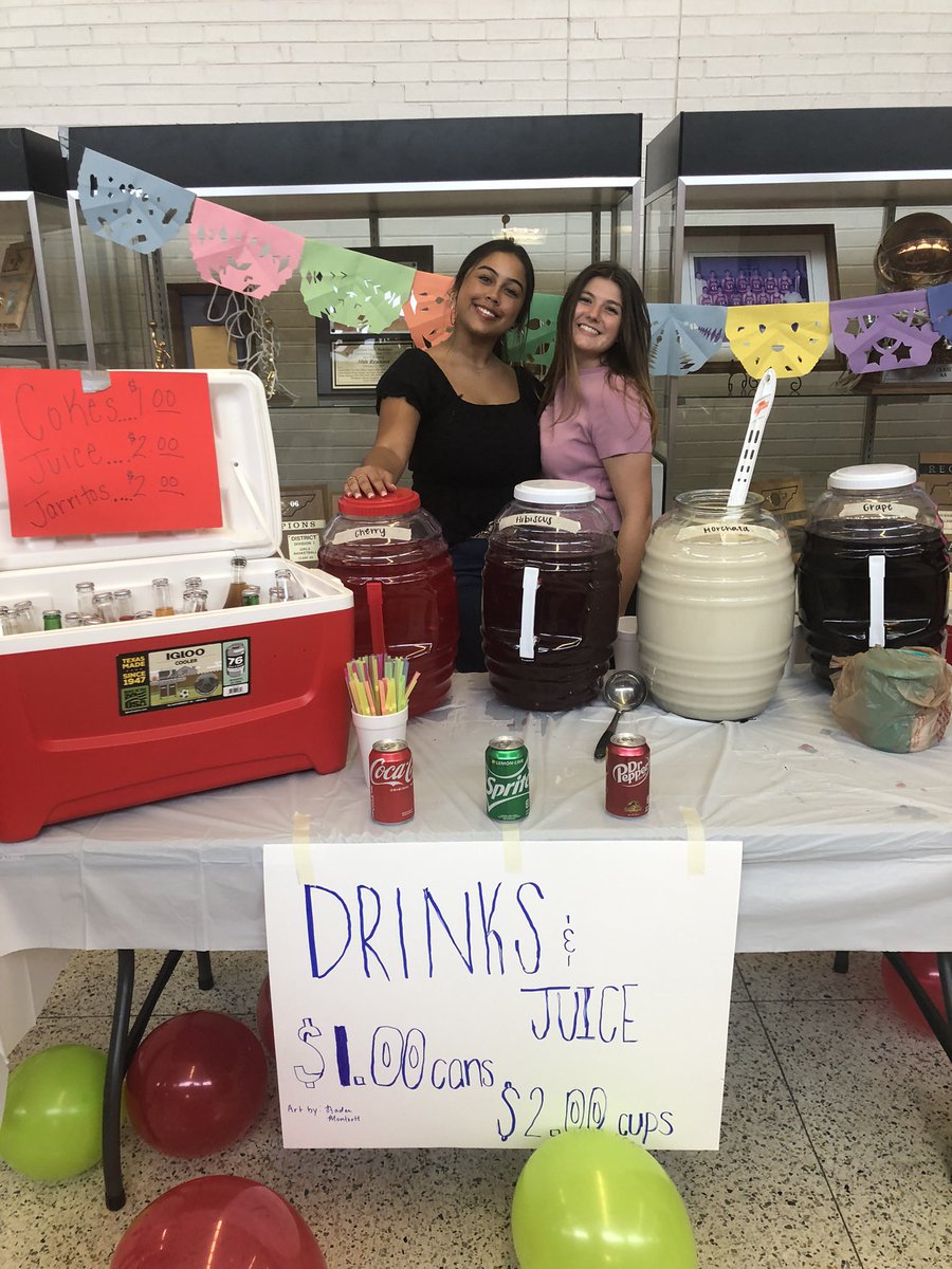 Celebrating cinco de Mayo at LHS!! 2022 <a href="/RedskinsLhs/">LHSRedskins</a>