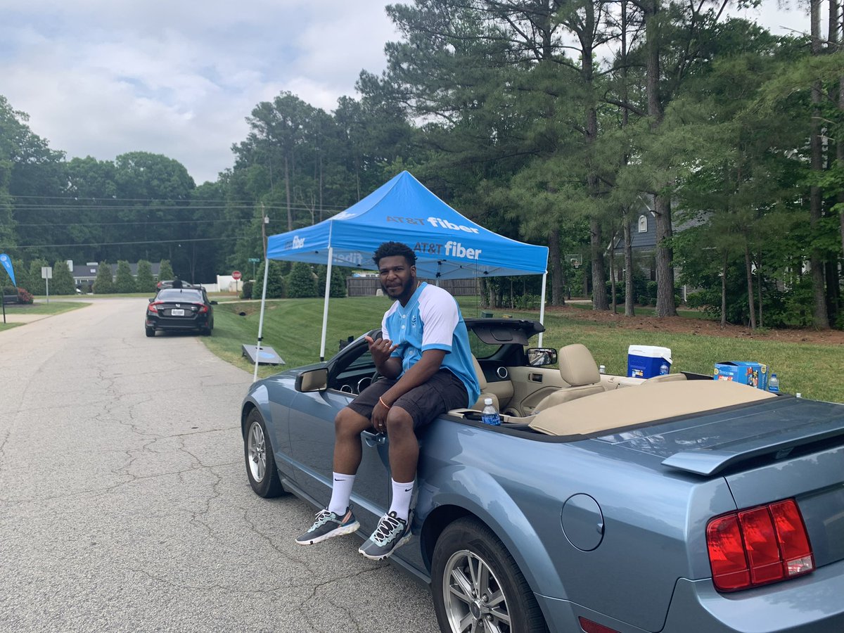 Sean Lee (@seanlee1007) on Twitter photo Cary is locked in when it comes to servicing the community! Great event yesterday and we are back outside on Sunday! <a href="/AllyG52/">Allyson Gilberto</a> <a href="/jerryfornwalt/">Jerry Fornwalt</a> <a href="/404girl/">Betsy Francis</a> @JuliusPrice10 <a href="/MichaelCLE21/">Michael Cole</a> #FiberFast #CaryOnTop 🔥💪🏾🚙💨 Cary is locked in when it comes to servicing the community! Great event yesterday and we are back outside on Sunday! <a href="/AllyG52/">Allyson Gilberto</a> <a href="/jerryfornwalt/">Jerry Fornwalt</a> <a href="/404girl/">Betsy Francis</a> @JuliusPrice10 <a href="/MichaelCLE21/">Michael Cole</a> #FiberFast #CaryOnTop 🔥💪🏾🚙💨
