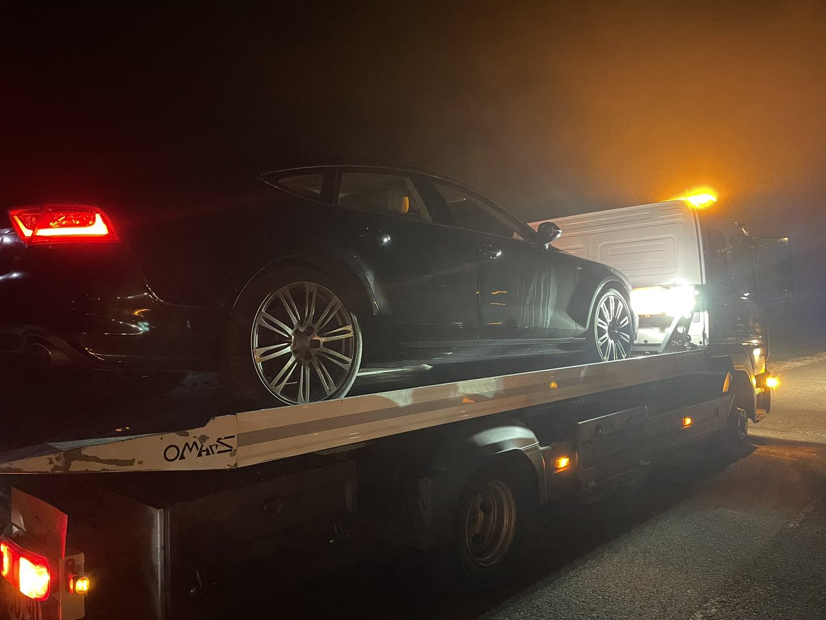 Vaste opération de contrôle et de verbalisation sur le site du #Semnoz Détermination pour faire respecter la tranquillité publique et la sécurité de tous. #NiLaRouteNiLaMontagneNEstUnCircuit #StopRodeo #Car