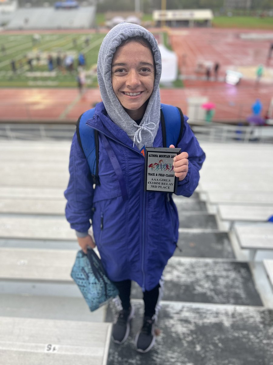HempfieldAreaTF's tweet photo. Congrats @alexagray_5 taking 🥉in the LJ! https://t.co/oTJhJnZzSi