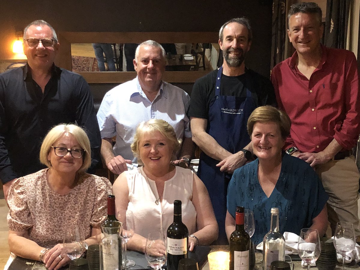 Food_A4thought's tweet photo. 6 friends, 4 school mates, 50+ years of growing old disgracefully π
End of an excellent 60th birthday meal courtesy of @_StephenTerry_ and the wonderful team @The_Hardwick
#Birthday #Celebrations #WeekendAway #Big60 #TopChef #TheHardwick #DuckHash #ConfitChicken #BakewellTart https://t.co/dg9nzxhKLC