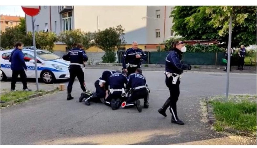 Polo Conad, attivista arrestato, M5s: dlvr.it/SPvWQv