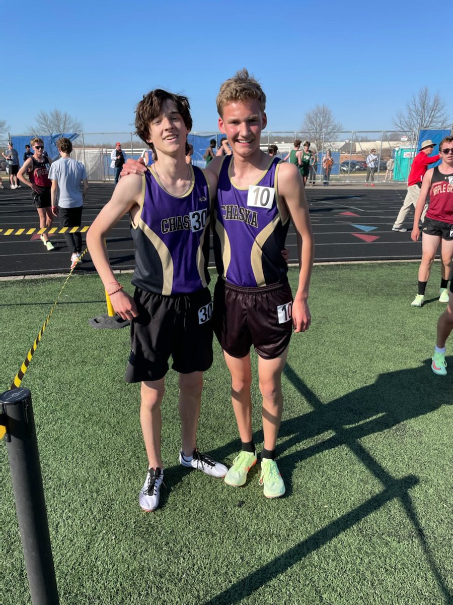 A couple of great prs for a couple of great guys at the Wayzata Relays in the 1600m. E. Chapman(4:57.8) N. Sutter (4:29.18)