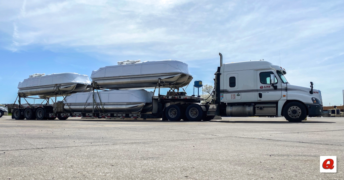 DriveQLine's tweet photo. "Have boats, need lake." #FridayFeels

📸 Joe J.

#QLife #JustCallQLine #Trucking #Transportation #QLineTrucking #MovingTheWorld #ThankaTrucker #DriveQLine #Trucks #TruckLife #TruckNation #TruckerLife #Freight #TruckingLife https://t.co/jJRQi8SVmv