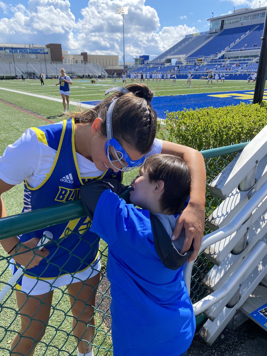 ShaneandWyatt1's tweet photo. Hey @HranickaMadison , we love you!!  ❤️❤️🤟🤟 https://t.co/QiGtmXaZw5