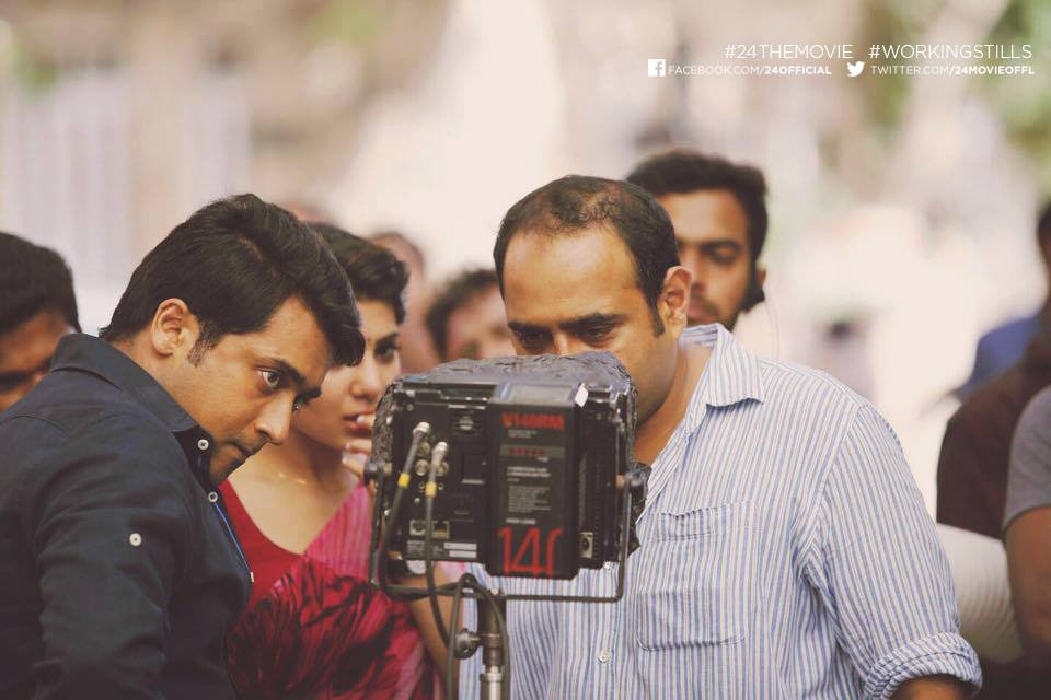 Iyappan71271653's tweet photo. 6 YEARS of this MASTERPIECE 🔥
The films which creates several Box-office records in Overseas and Southern states. New attempt in Kollywood from Iconic @Suriya_offl!
#6YearsofBlockBuster24 #VaadiVaasal https://t.co/i2cSS8GCFX
