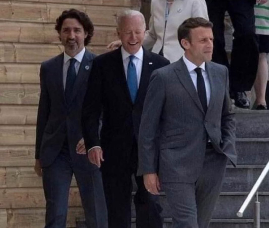 theblaze's tweet image. Quote-Tweet your best caption for this photo -- GO.