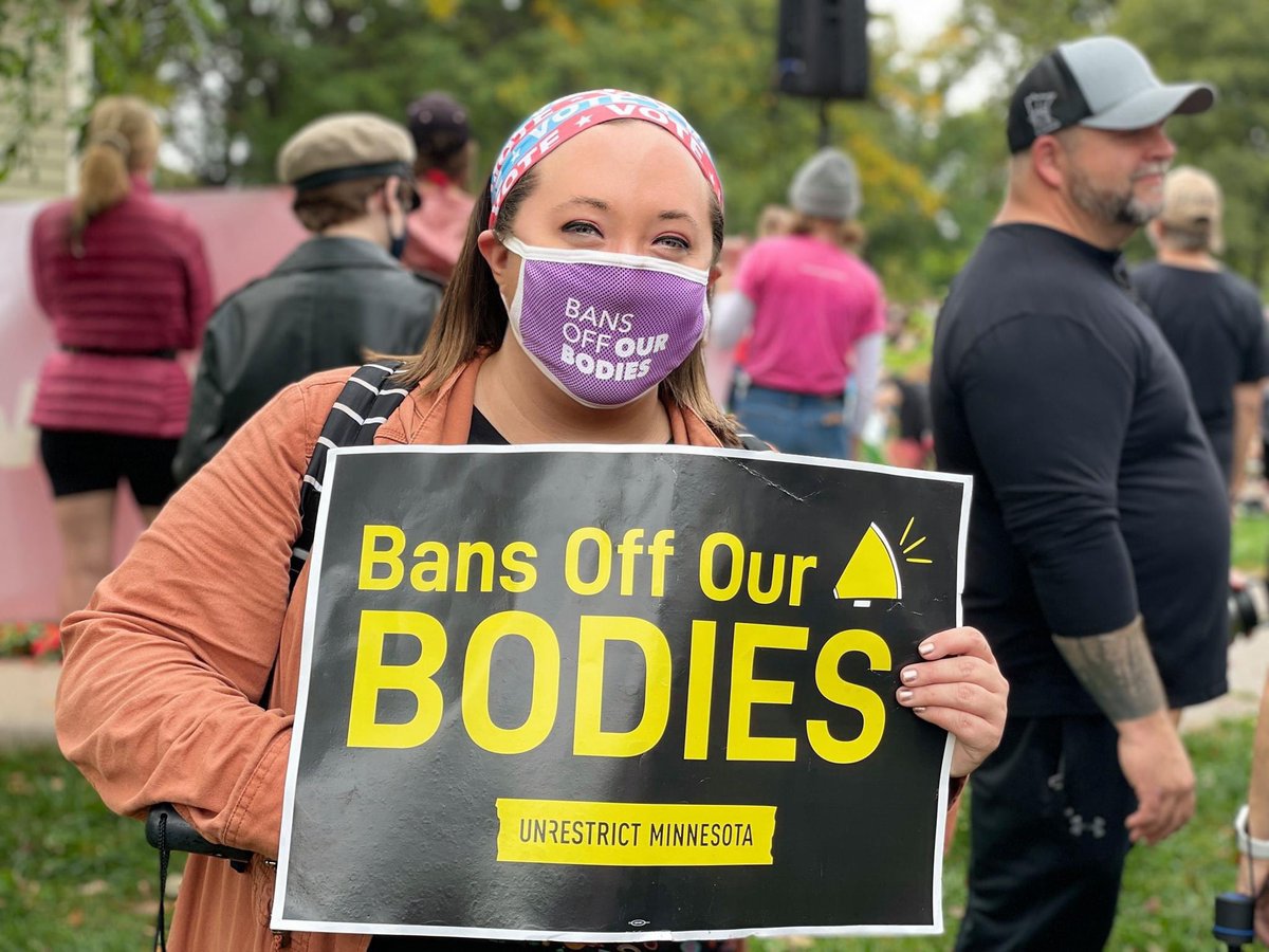 CeriEverett's tweet photo. This photo was taken in 2021 but the sentiments are the same. I support reproductive freedom for all- no exceptions!!!  #BansOffOurBodies #CodifyNow #CodifyRoe #CodifyRoevWadeNow #abortionrights #ReproductiveRightsAreHumanRights #ReproductiveFreedom https://t.co/dxYILuMVSW