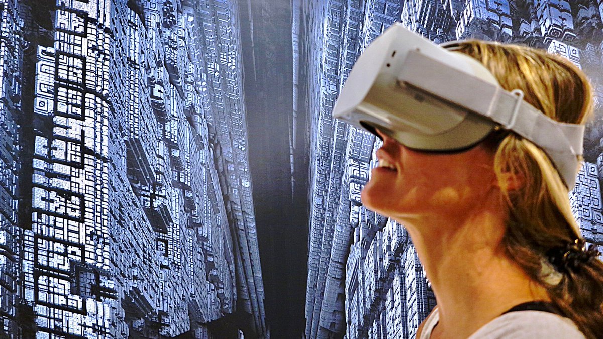 Join us tonight for a talk about #fractals, #VR, the future of #NFTs , and some of my upcoming art: x.com/i/spaces/1OyJA…

From my collection Abandoned Alien Structures: