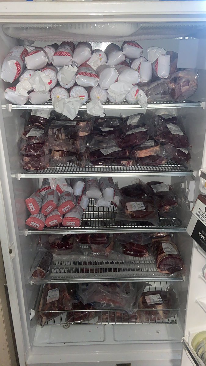ColtG123's tweet photo. Nothing better than stocking the freezer with locally grown beef https://t.co/AB9sqqFg2x