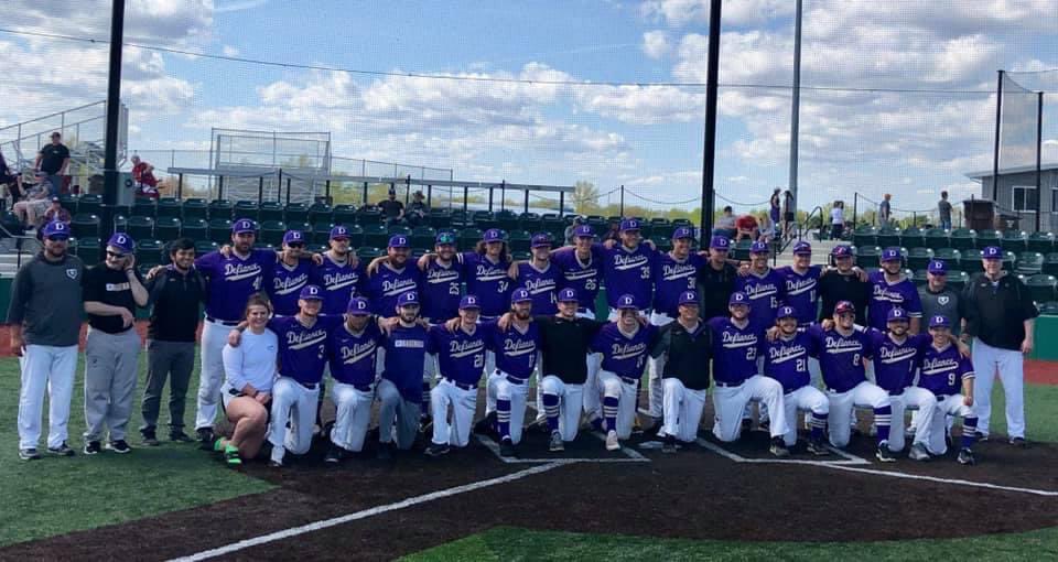 DefiCollegeBASE's tweet photo. Flashback Friday OTD (2019) HCAC Tournament Bound. What a run! 🦈🤷🏼‍♂️ https://t.co/IiHWJFDQc2